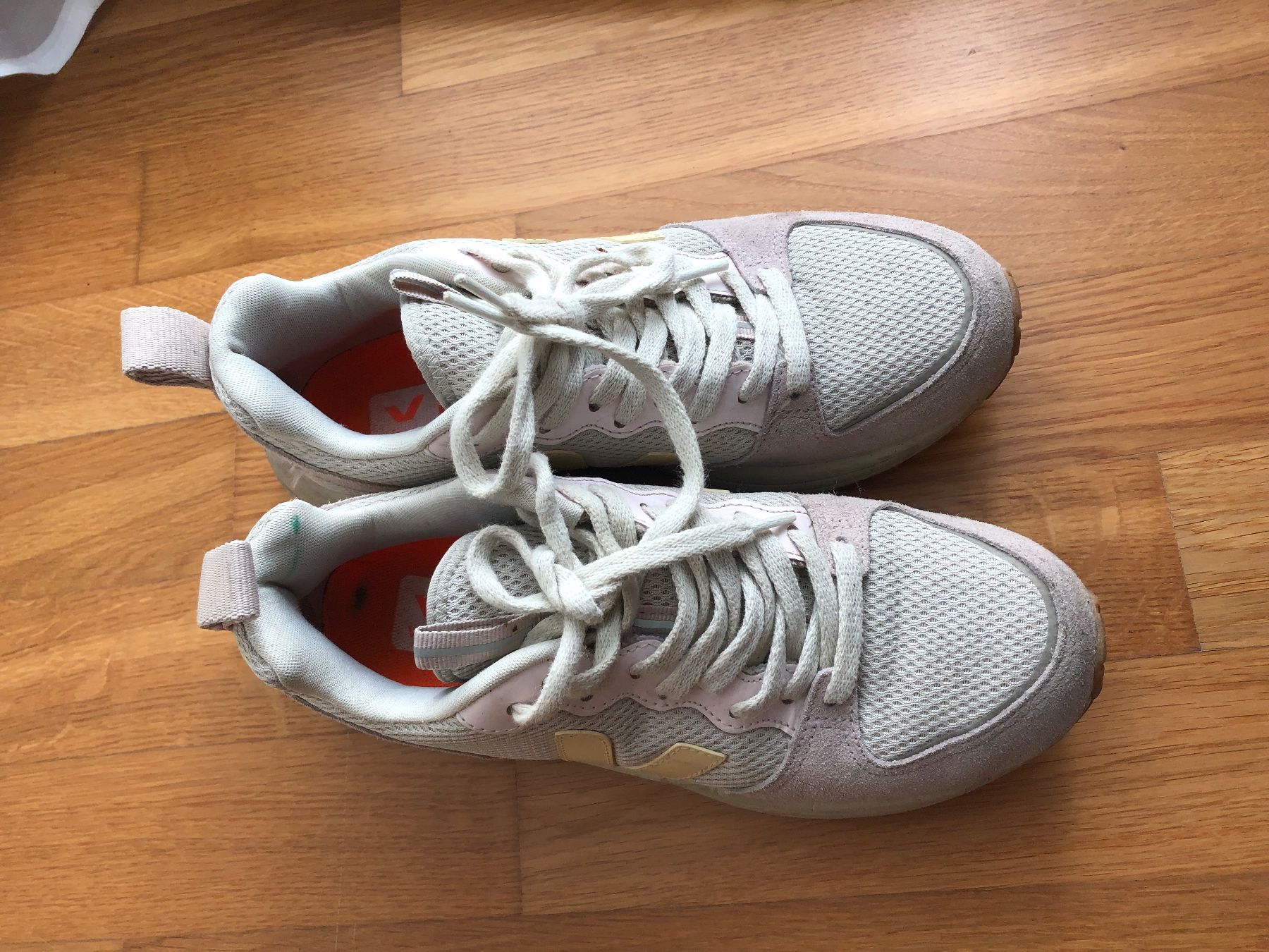 Veja Chaussures femmes: Veja Venturi Sneaker Gr. 39 – D'occasion à Basel par reb_687c 2