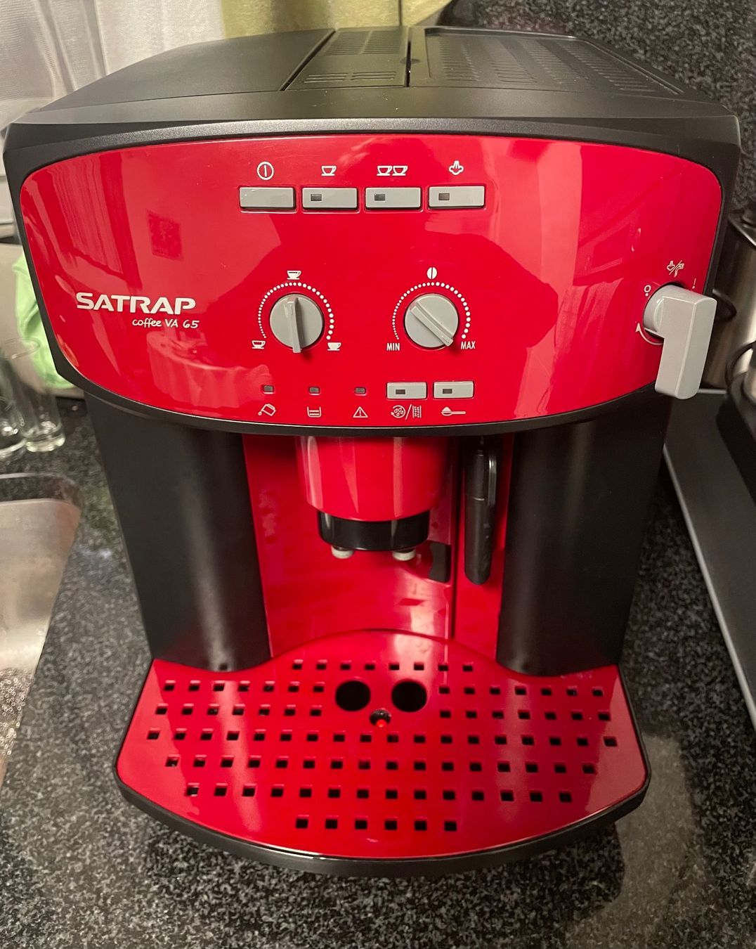 Macchine per caffè & Macchine per espresso: Kaffemaschine  Satrap Rot – Usato da Frauenfeld venduto da Waldtaube53 3
