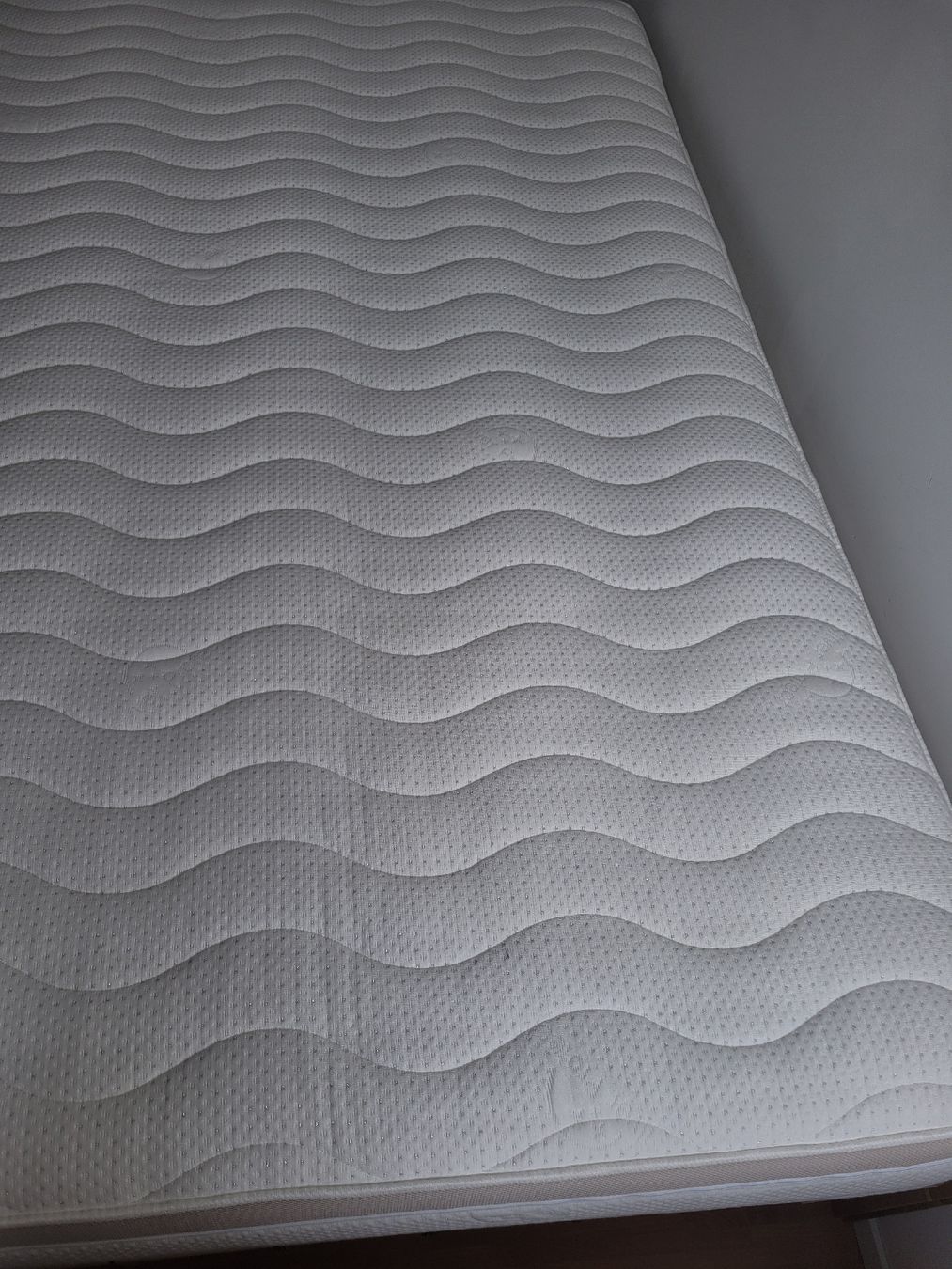 Matelas: Matratze – Neuf (Voir description) à Winterthur par Midsommar88