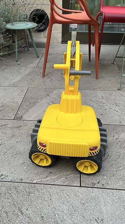 Fahrzeuge für Kinder: Yellow Tractor - 1y to 3y – Gebraucht aus Horgen von houardal 1