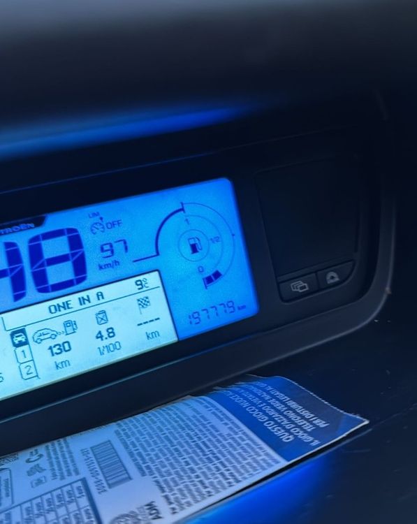 Citroën Automobili: CITROEN GRAND PICASSO 7 Platz ab MFK 1.6 HDI Diesel Automat – Usato da St. Gallen venduto da AMGE63Biturbo 7