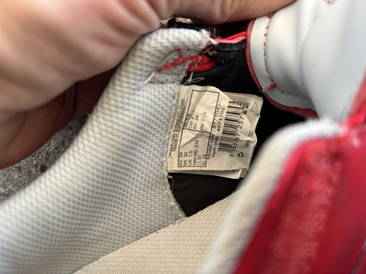 Decathlon Scarpe per ragazzi: Chaussures Kipsta Ginka rouges pointure 34 – Usato da Sion venduto da tchana77 4