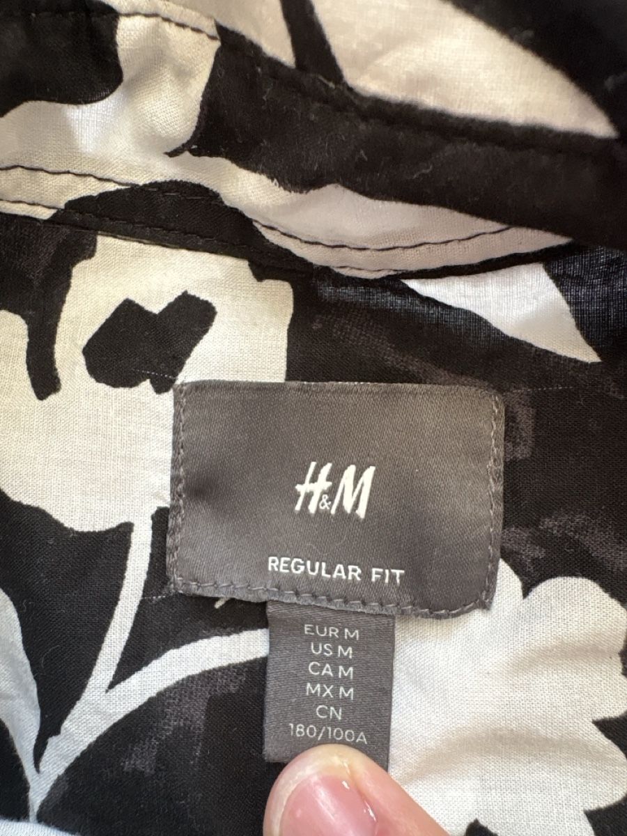 Chemises: H&M Hemd – Neuf (Voir description) à Seengen par Matrix2020 2