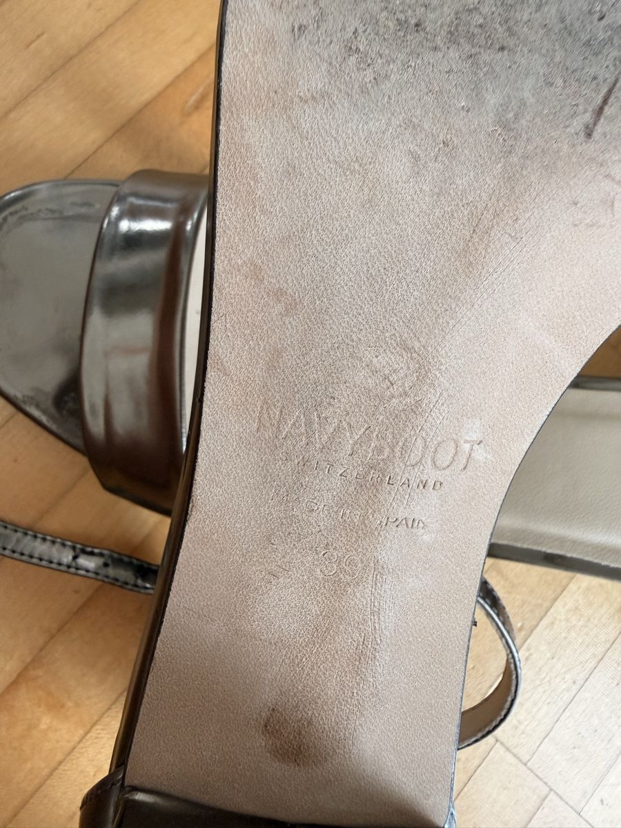Navyboot Chaussures femmes: Sandalen von Navyboot, Größe 39 – D'occasion à Worb par Soben 3