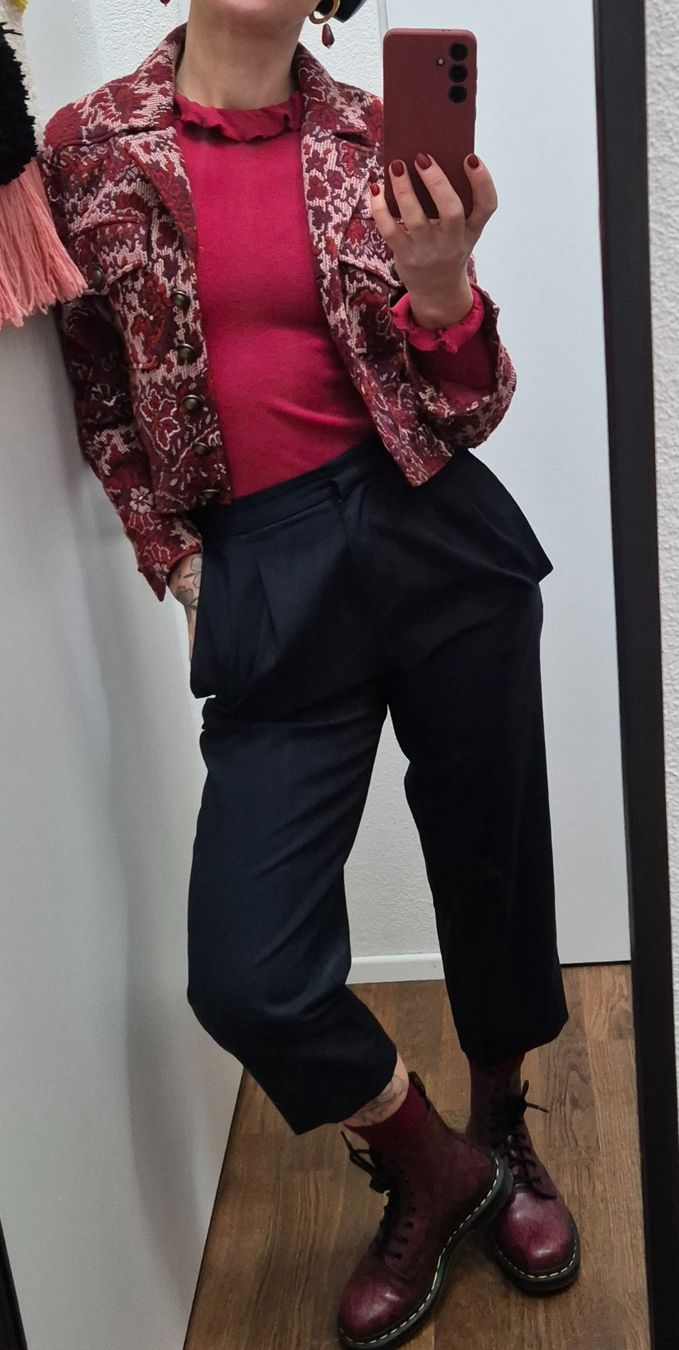 Nafnaf Giacche: Naf Naf red flower pattern cropped jacket size 34etaa0 – Usato da Zürich venduto da mon_attitude 1