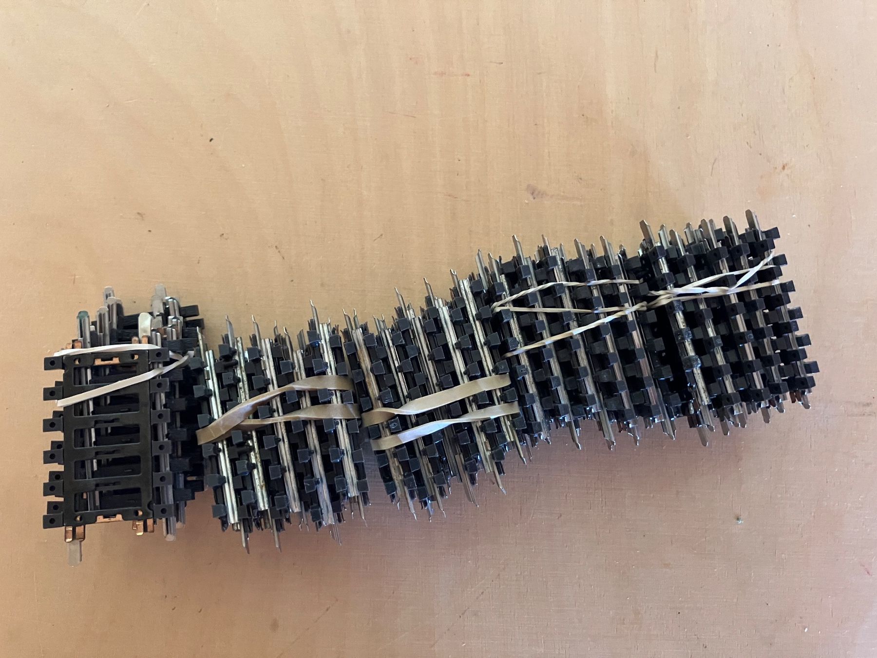 Märklin Modellini di ferrovie: Märklin K Gleis – Usato da Mont Tramelan venduto da Oktober1958