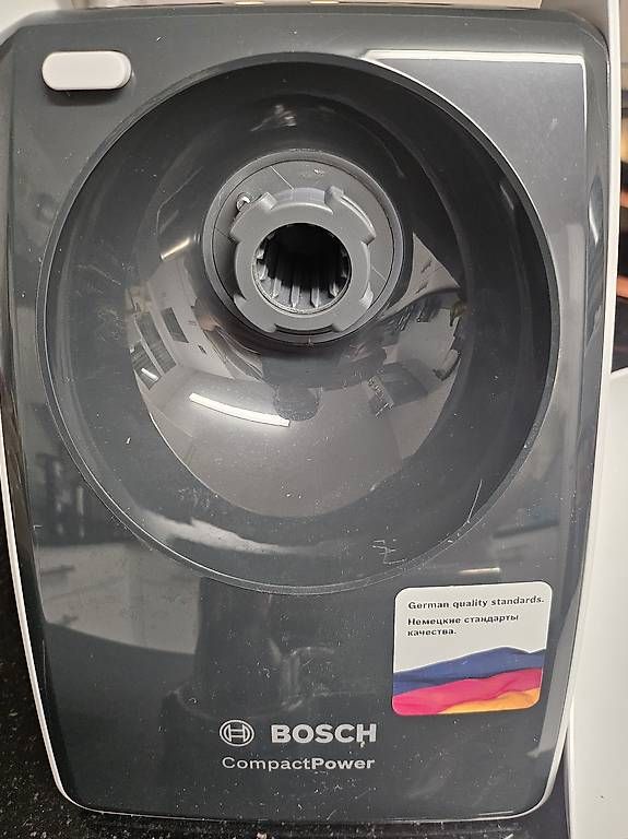 Bosch Elettrodomestici da cucina: Fleischwolf Bosch CompactPower Metall Edelstahl – Usato da Horn venduto da Spanien_pfr 3