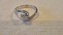 bague or blanc, diamant solitaire, 4.08 grammes