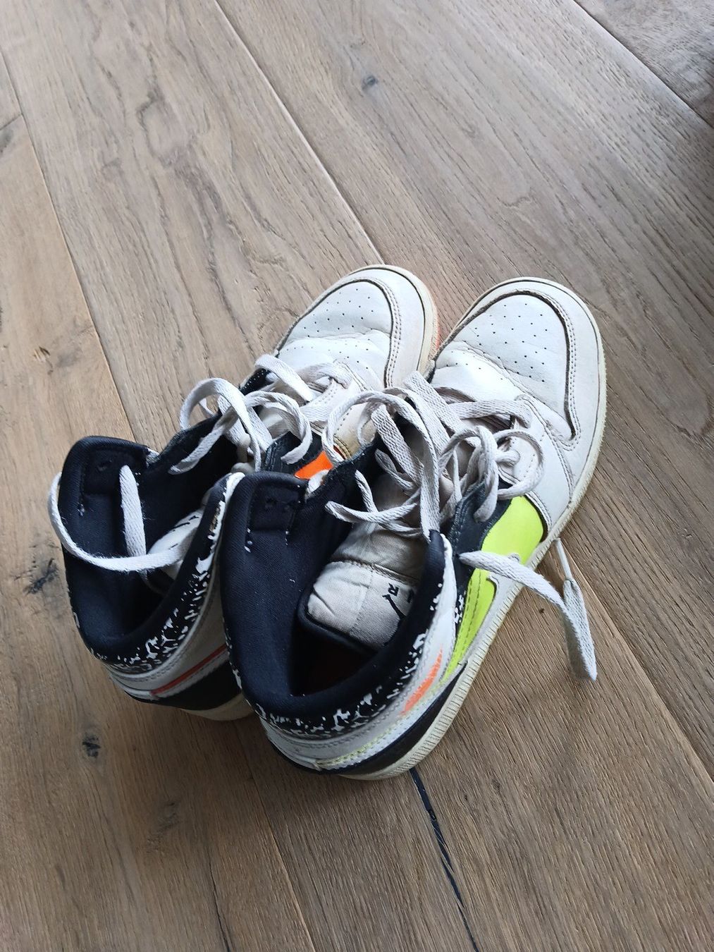 Nike Scarpe da uomo: Basket nike – Usato da Luins venduto da omulller 2
