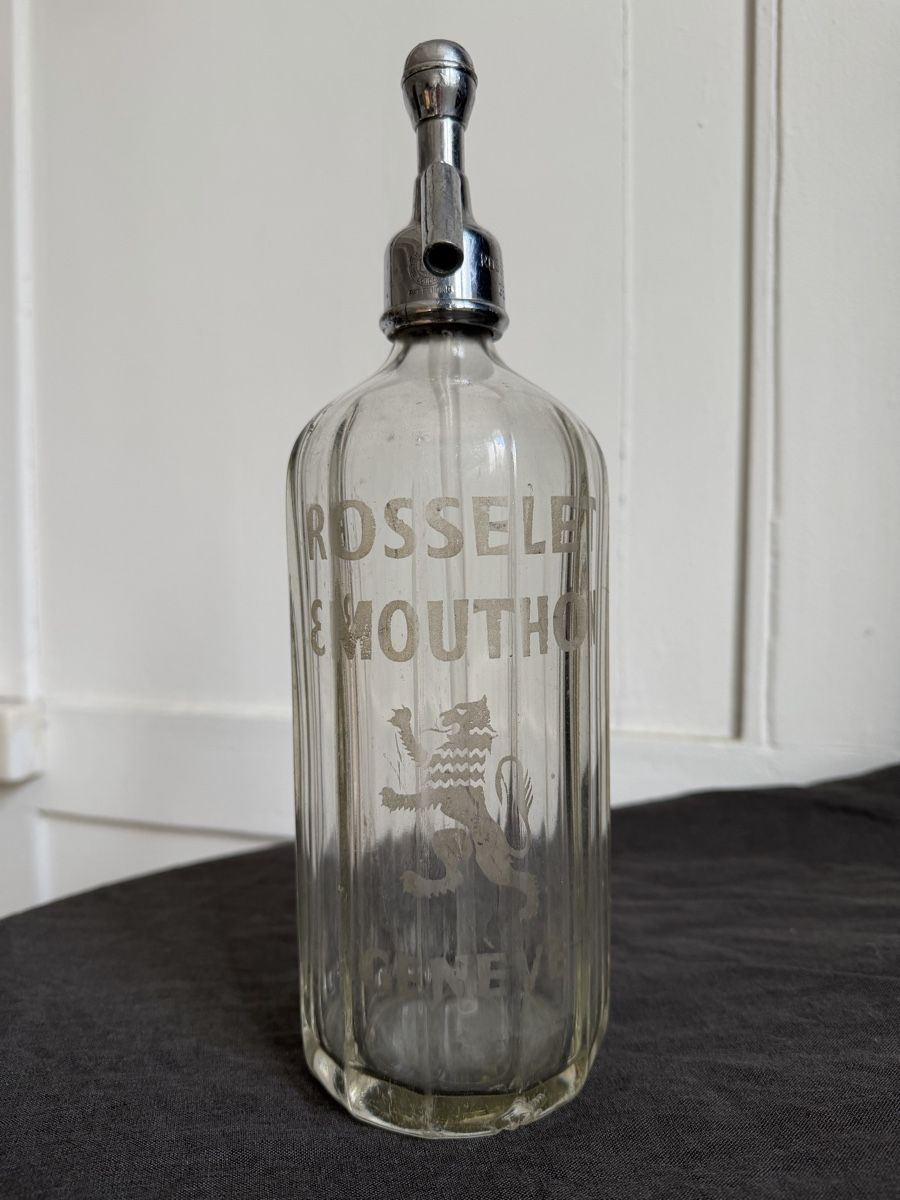 Autres articles pour la maison: Antike Syphonflasche zur Deko – D'occasion à Bern par sartemiss