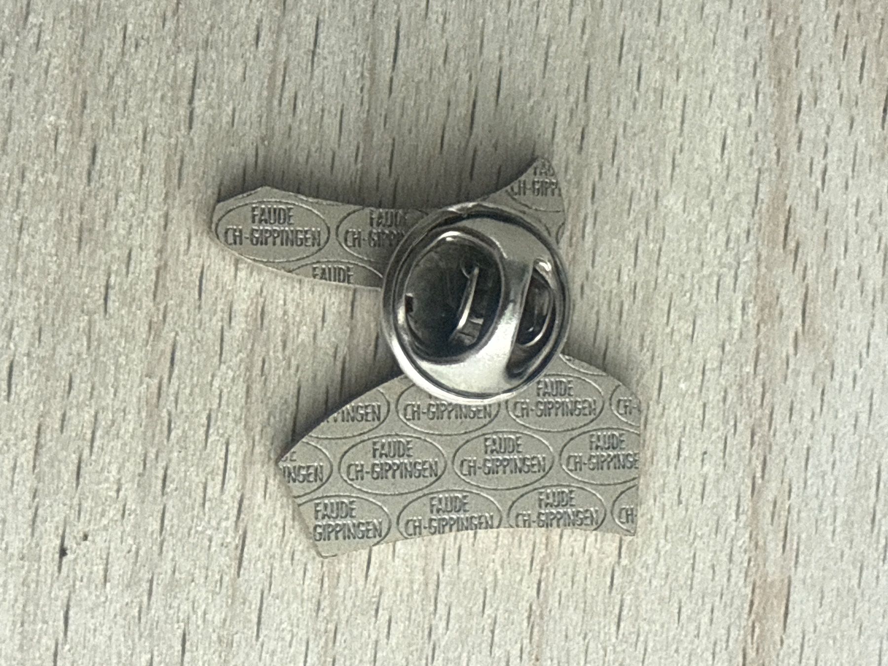 Placchette & Badge: PIN Aufbruch – Usato da Glattbrugg venduto da Schweigmatt 1
