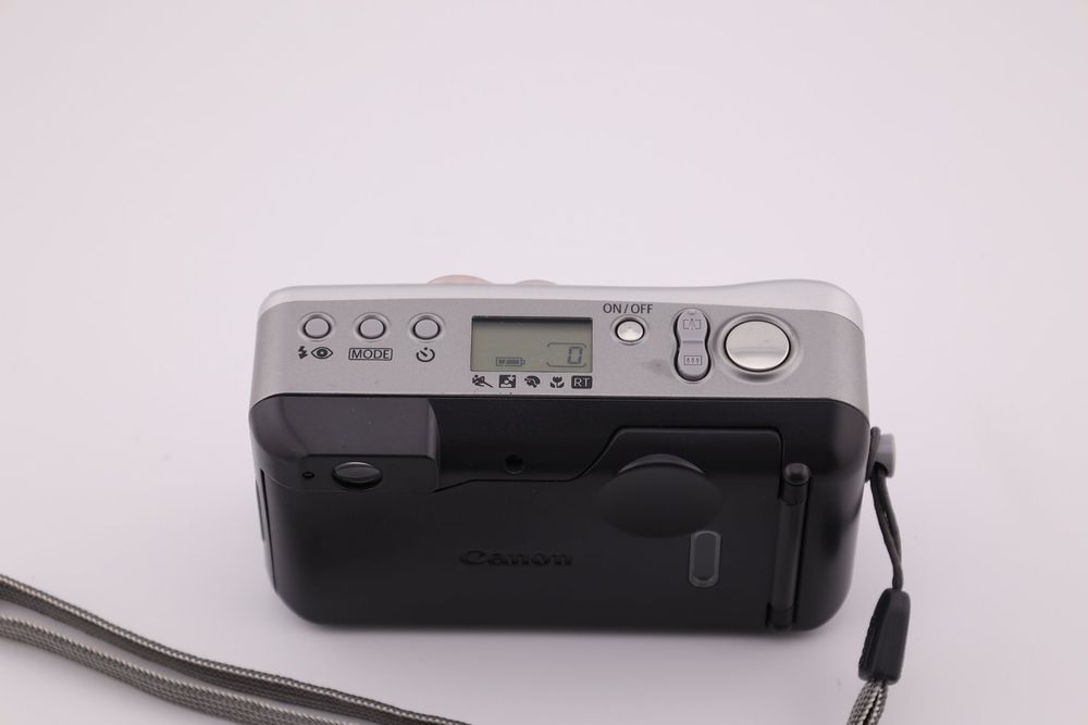 Canon Appareil photo: Canon Prima Zoom 80u analoge Kompaktkamera – D'occasion à Eichberg par henrikinch 1