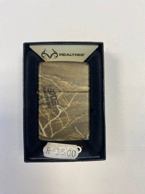 Accendini: Zippo Feuerzeug Camouflage – Nuovo e nell'imballaggio originale da Wängi venduto da elcigarro