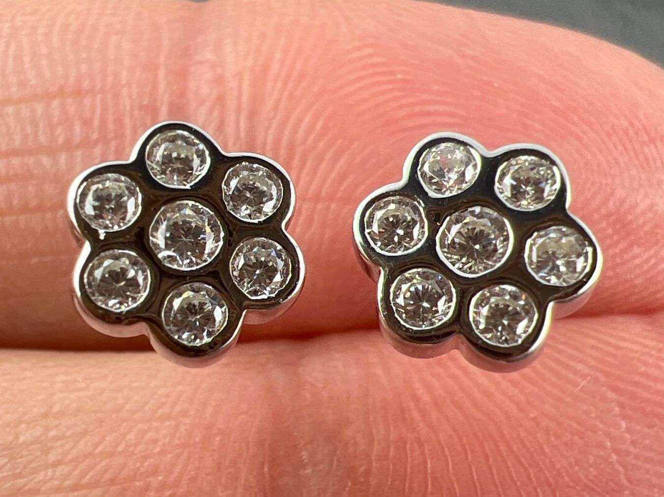 Orecchini pendenti & Orecchini a lobo: Ohrstecker 925 Silber – Usato da Niederuzwil venduto da leo_8857 4