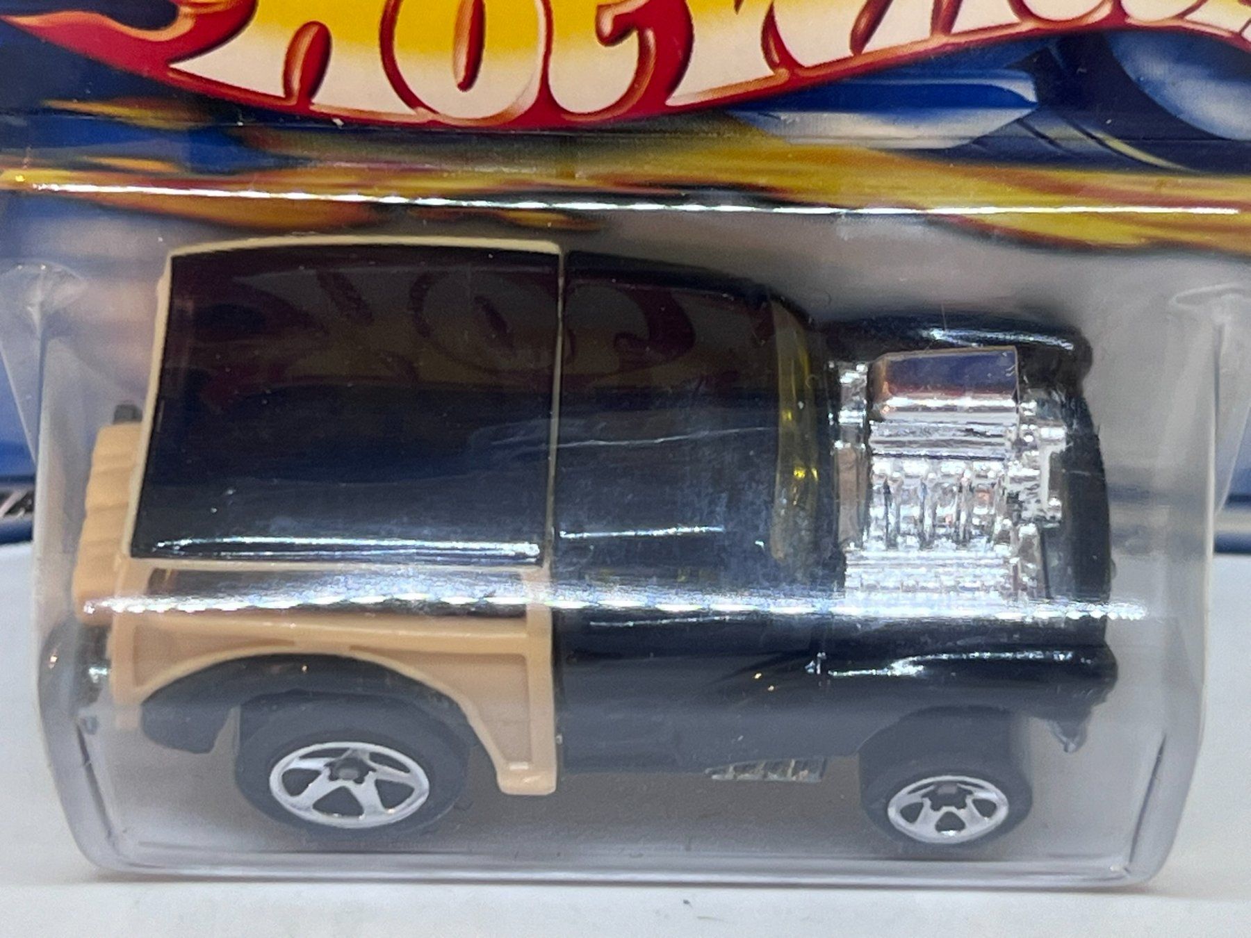 Hot Wheels Modellini d'auto: Hot Wheels Morris Wagon – Nuovo e nell'imballaggio originale da Wildegg venduto da LaaBoutique 2