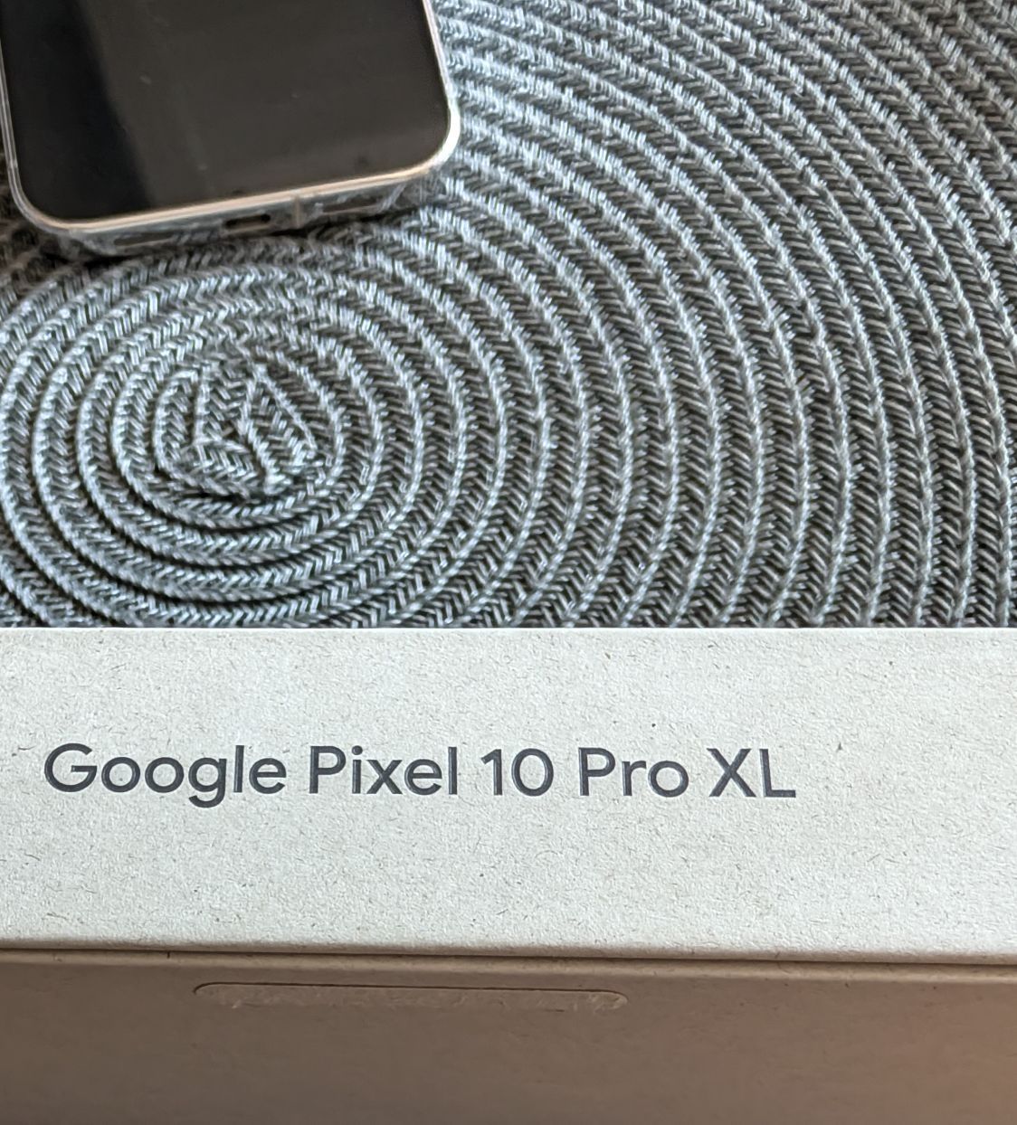 Google Telefoni cellulari / Smartphones: Google Pixel 10 Pro XL - d'occasion – Usato da Chaumont venduto da ChaumontPlage