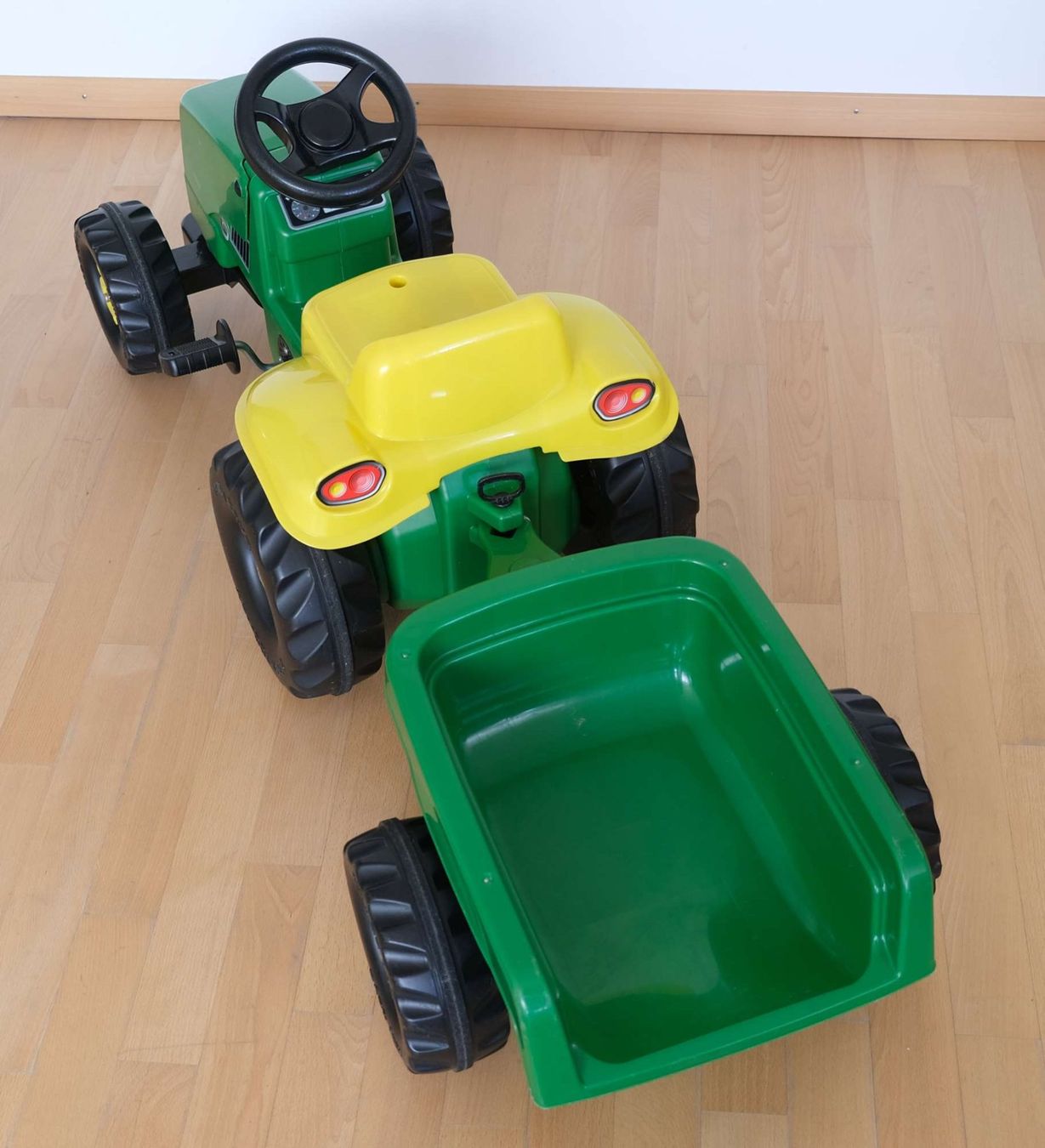 Rolly Toys Veicoli per bambini: Rolly Toys Trettraktor John Deere – Usato da Stäfa venduto da cka_5r5z 9