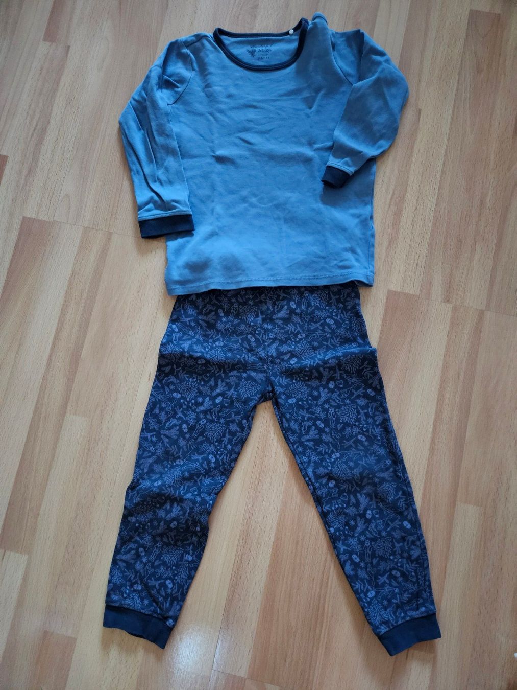 Tchibo Pigiama & Simili: Pyjama 110/116 Tchibo – Usato da Hünenberg venduto da lexli06