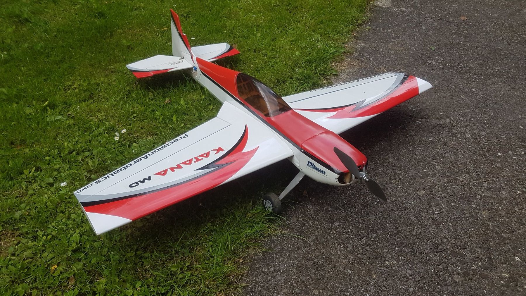 Modellismo RC: Katana MD von Precision Aerobatics – Usato da Seewen SO venduto da GalileoTag