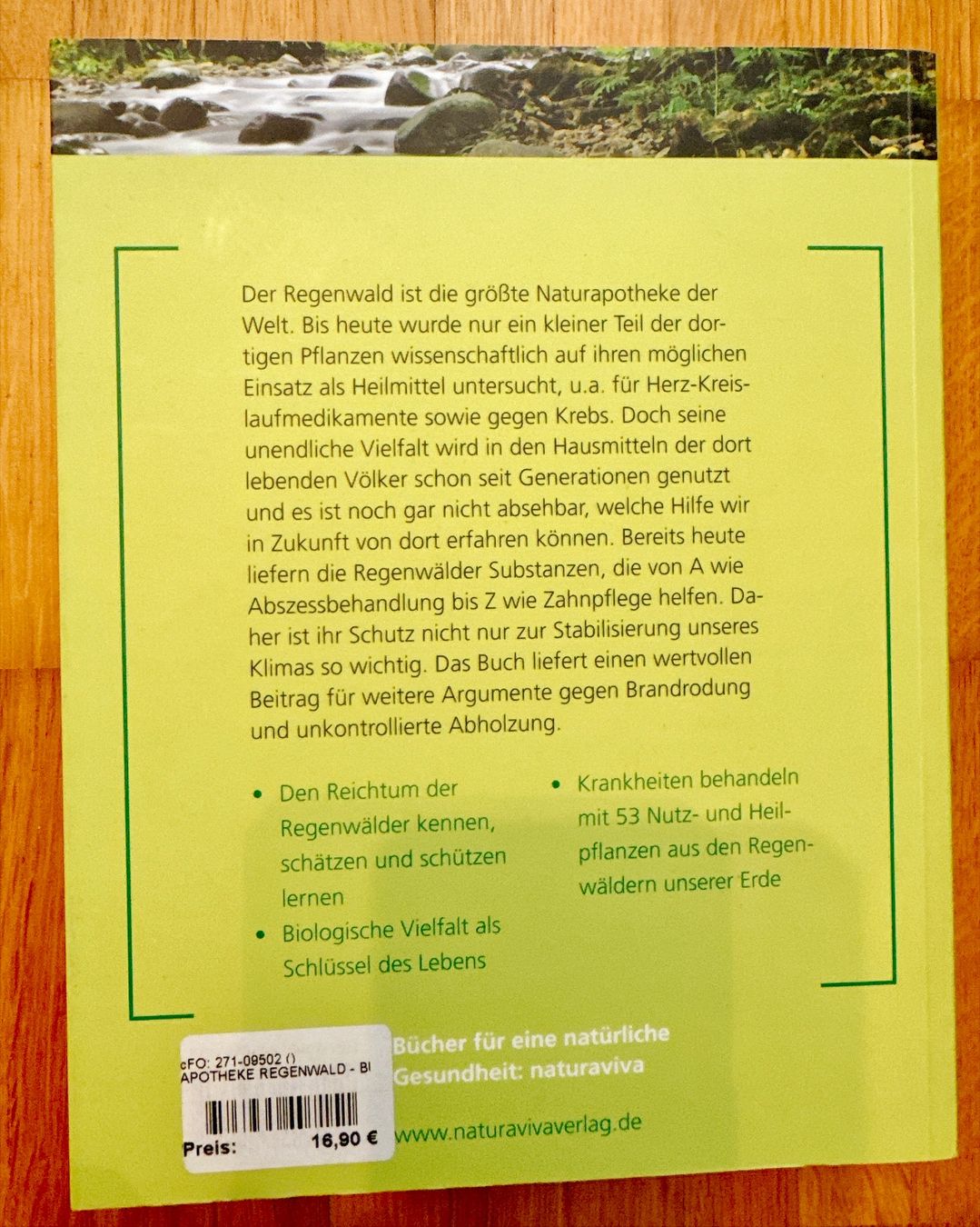 Livres: Apotheke Regenwald Buch neuwertig – D'occasion à Muttenz par denise06 1
