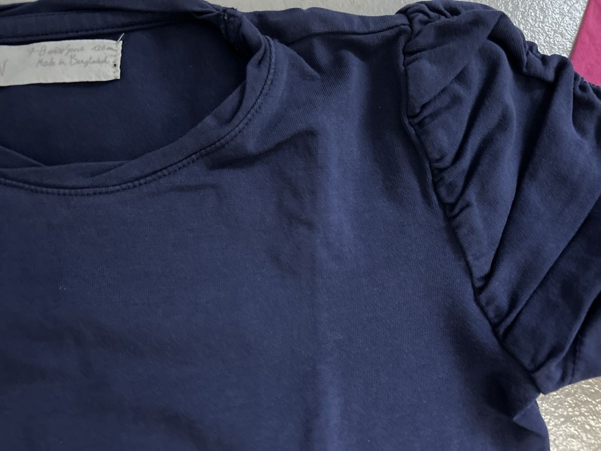 Blusen, T-Shirts & Tops: T-Shirt Gr 128 – Gebraucht aus Lostorf von Venice16 2
