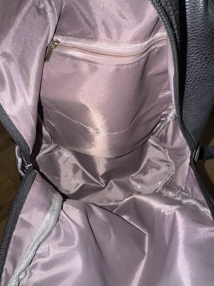 Sacs à dos: Schwarzer Rucksack – Neuf (Voir description) à Täsch par Toffifee99 2