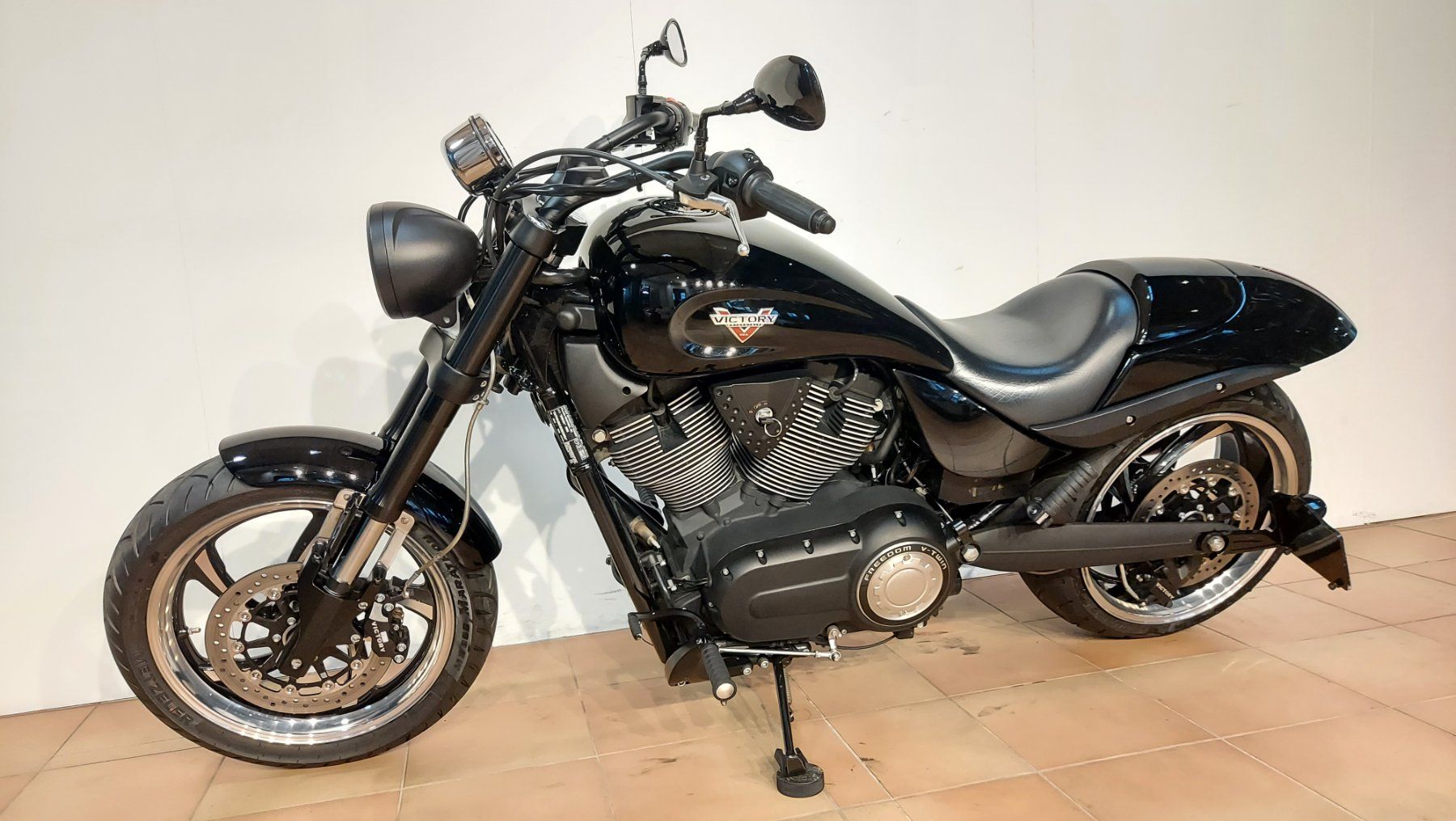 Victory Chopper: Victory Hammer 8Ball – Usato da Tägerschen venduto da Moto-Welt 3