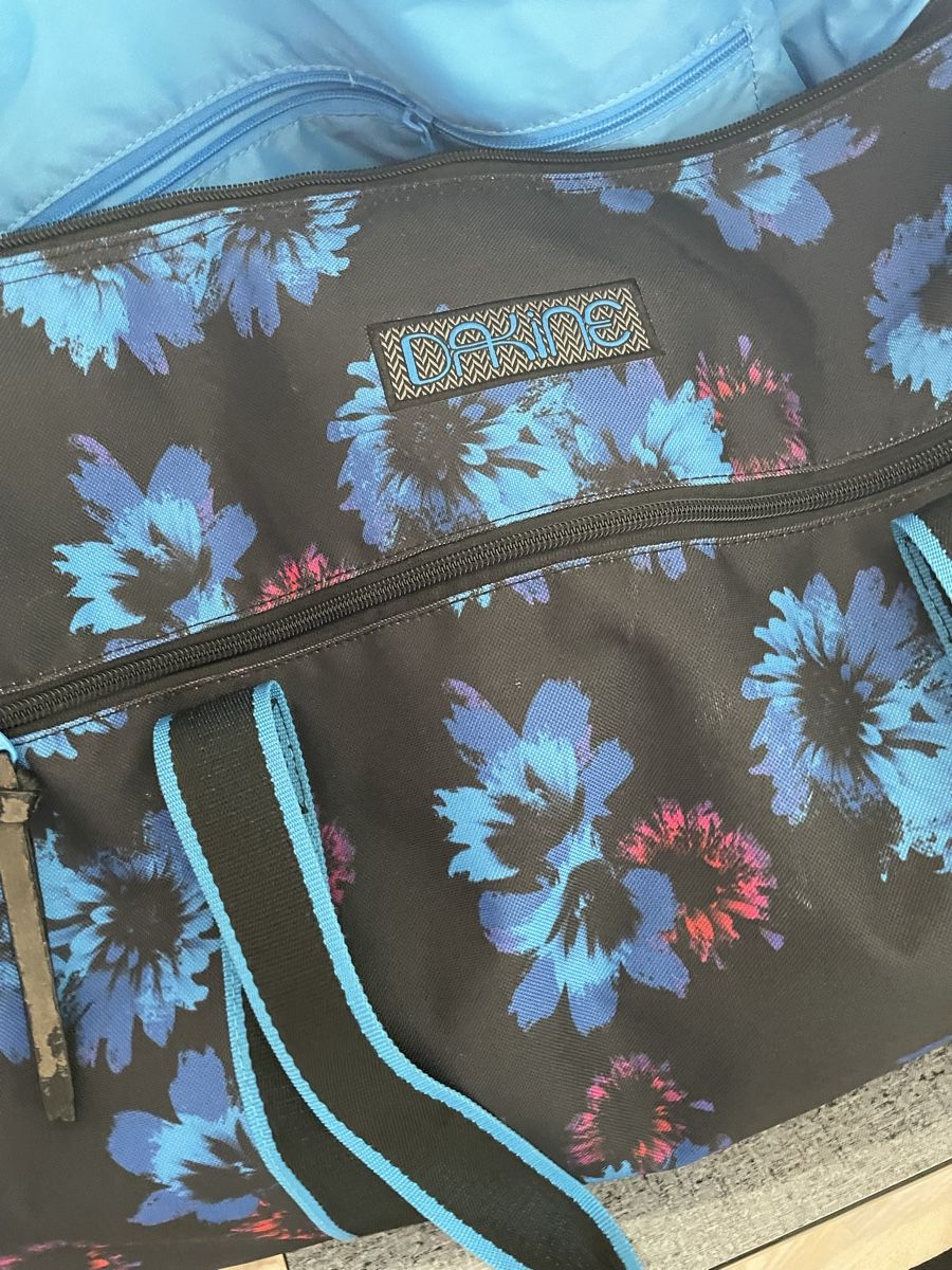 Dakine Valigie: Dakine Rolltasche, Trolley, Rollkoffer – Usato da düdingen venduto da Kaunakakai 1