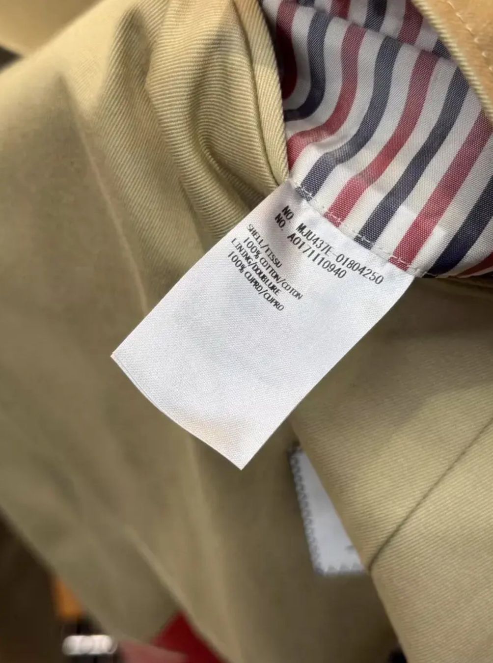 Giacche: THOM BROWNE Diagonal Unconstructed BeigeBlazer Jacket 4 / 52 – Nuovo (secondo la descrizione) da Kreuzlingen venduto da kruezbiz 6