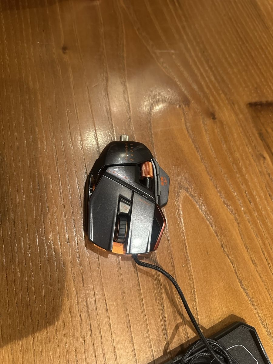 Mouse: Saitek Cyborg R.A.T. 7 Gaming Mouse, Complete Set, – Usato da Villeneuve VD venduto da ipad56pro 1