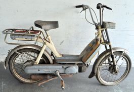 Ancien vélomoteur Piaggio / Vespa à restaurer