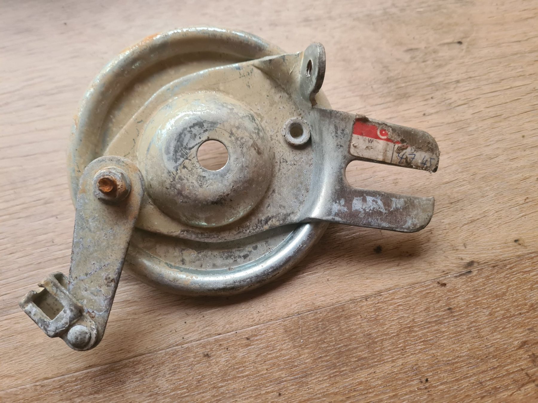 Piaggio Ciclomotori: Vorderrad Bremsanker Piaggio – Usato da frümsen venduto da Sailem