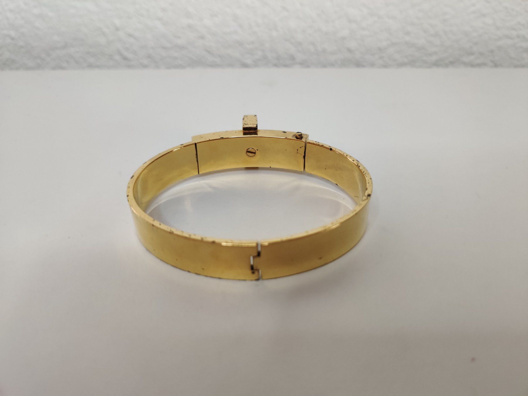 Armbänder & -reifen: BALLY® Armreif – Gebraucht aus Rothrist von turnedking 1