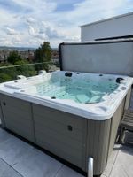 Whirlpool pretty 6 Personen neuwertig