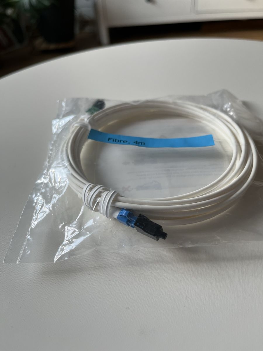 Swisscom Cavi: Glasfaser Kabel 4m, Neu & OVP – Nuovo e nell'imballaggio originale da Bern venduto da chiiba 2