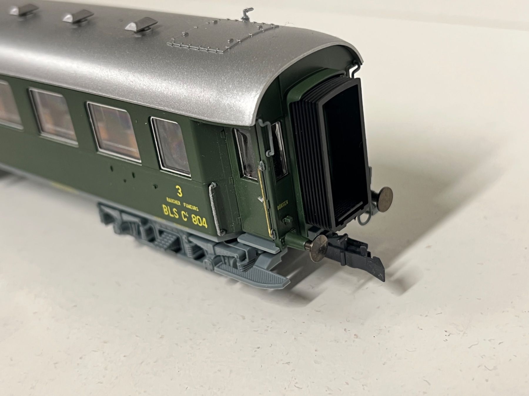 Roco Modellini di ferrovie: Roco BERN-LÖTSCHBERG-SIMPLON H0 DC – Usato da Geroldswil venduto da TopTrain54 2