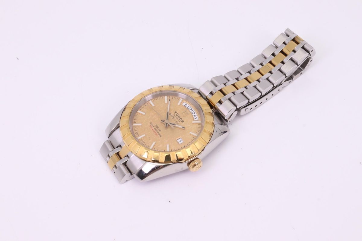 Tudor Montres: TUDOR classic date+day  – Neuf (Voir description) à Le Sentier par Emmeri_00MontresEco 6