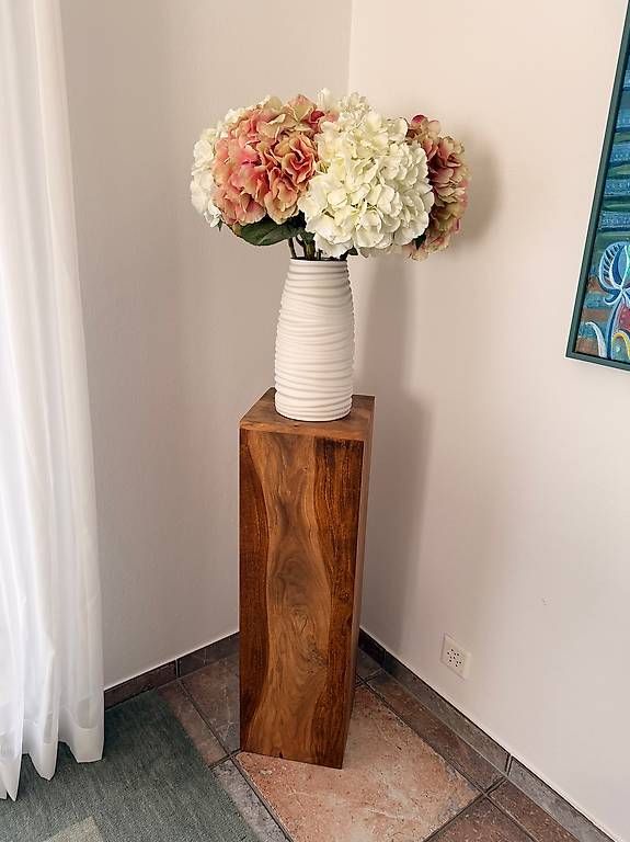 Toutes les décorations: Deko Holzsäule – Neuf avec emballage d'origine à Faoug par hkxyz01 2