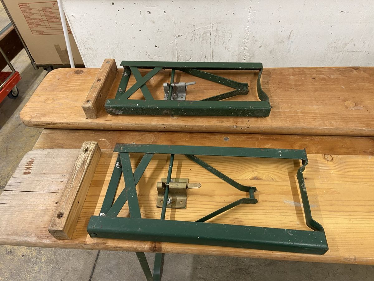 Set di tavolo e panche: Festbank klappbar Holz – Usato da Dietikon venduto da brocki-eyra 1
