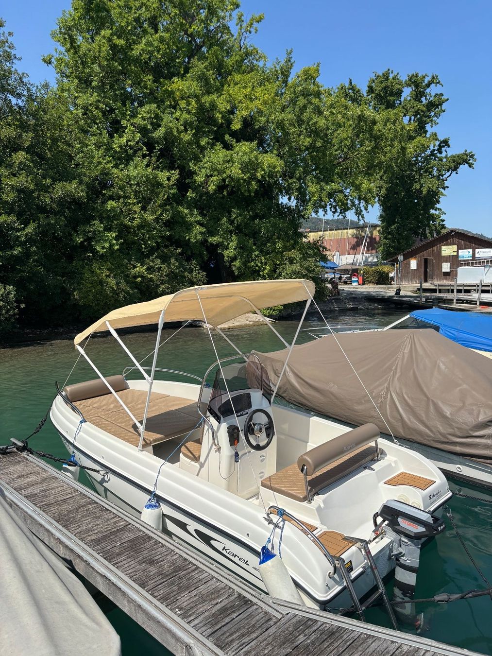 Karel Barche: Elektromotorboot Karel 480 Open mit Strassentrailer – Usato da Beinwil am See venduto da Prego062