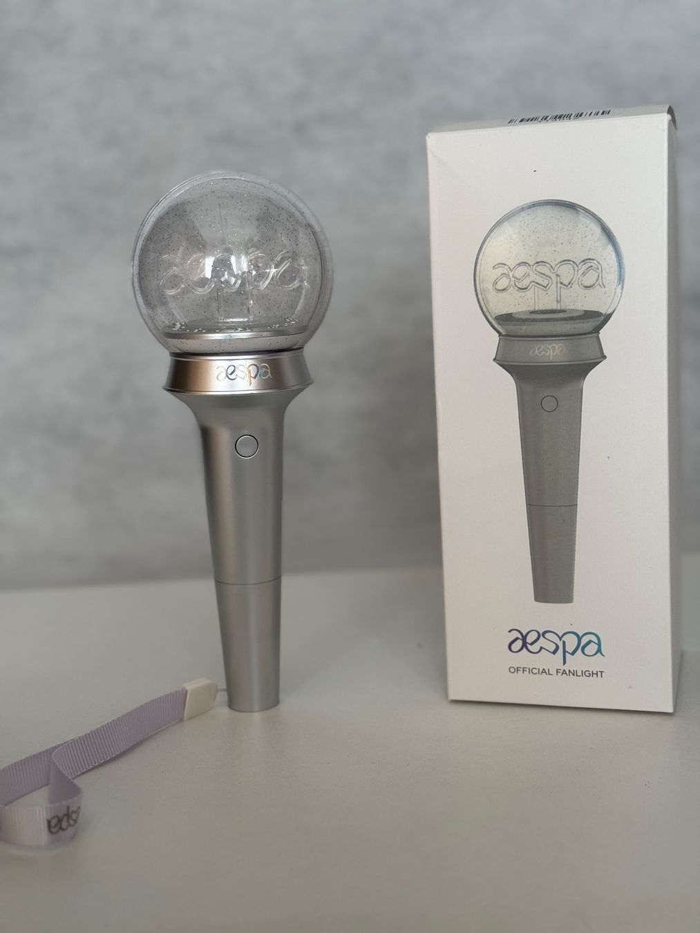 Lampade: AESPA Lichtstab | Light Stick (K-Pop) – Nuovo e nell'imballaggio originale da Zug venduto da becausewelovek.com 1
