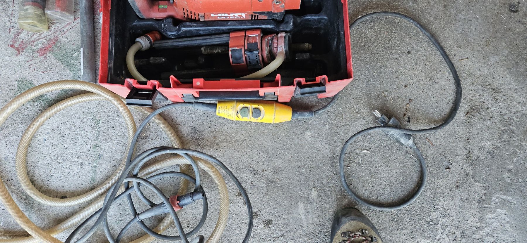 Hilti Trapani: Hilti DD EC-1 Kernbohrgerät – Difettoso da Baltschieder venduto da Problemchild 1