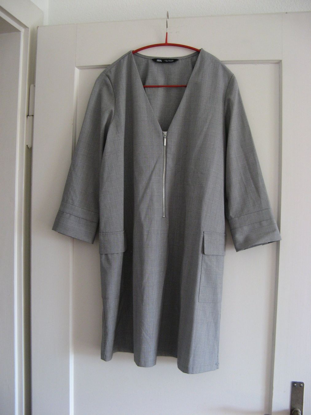 Zara Robes: Kleid, kariert von Zara Gr. M – D'occasion à Zürich par apil
