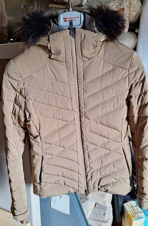NEUWERTIG Mountain Force Skijacke Damen Gr. 38/M