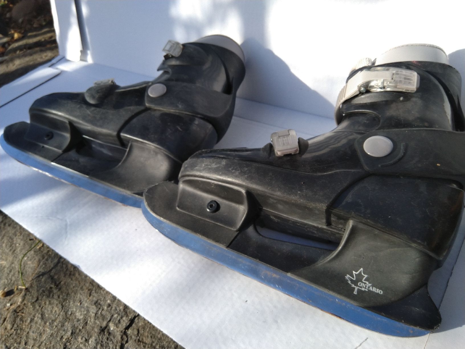 Schlittschuhe: Schlittschuhe Ontario 37-40 – Gebraucht aus Bassersdorf von Narvik2000 2