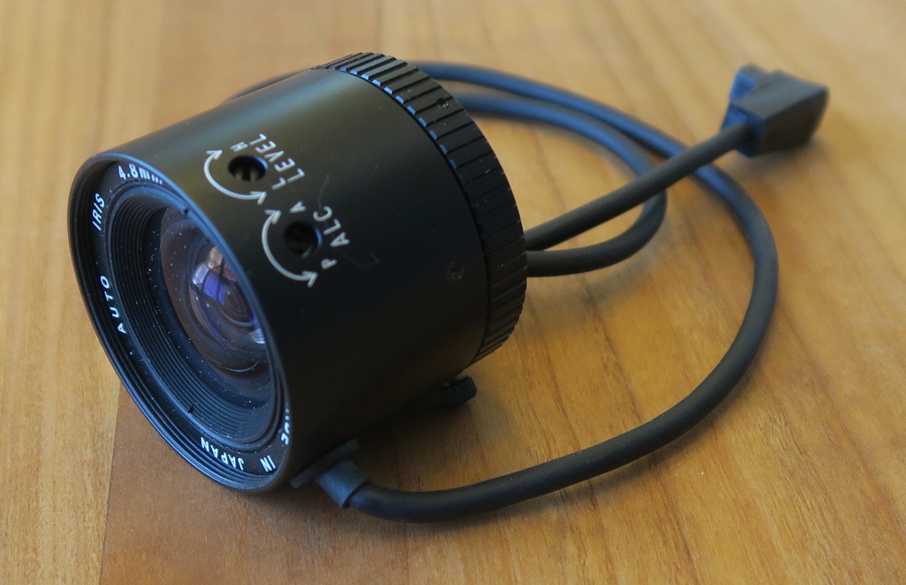 Obiettivi: Kameraobjektiv IRIS 4.8mm F1.4 – Usato da Rüti ZH venduto da Xokimilko