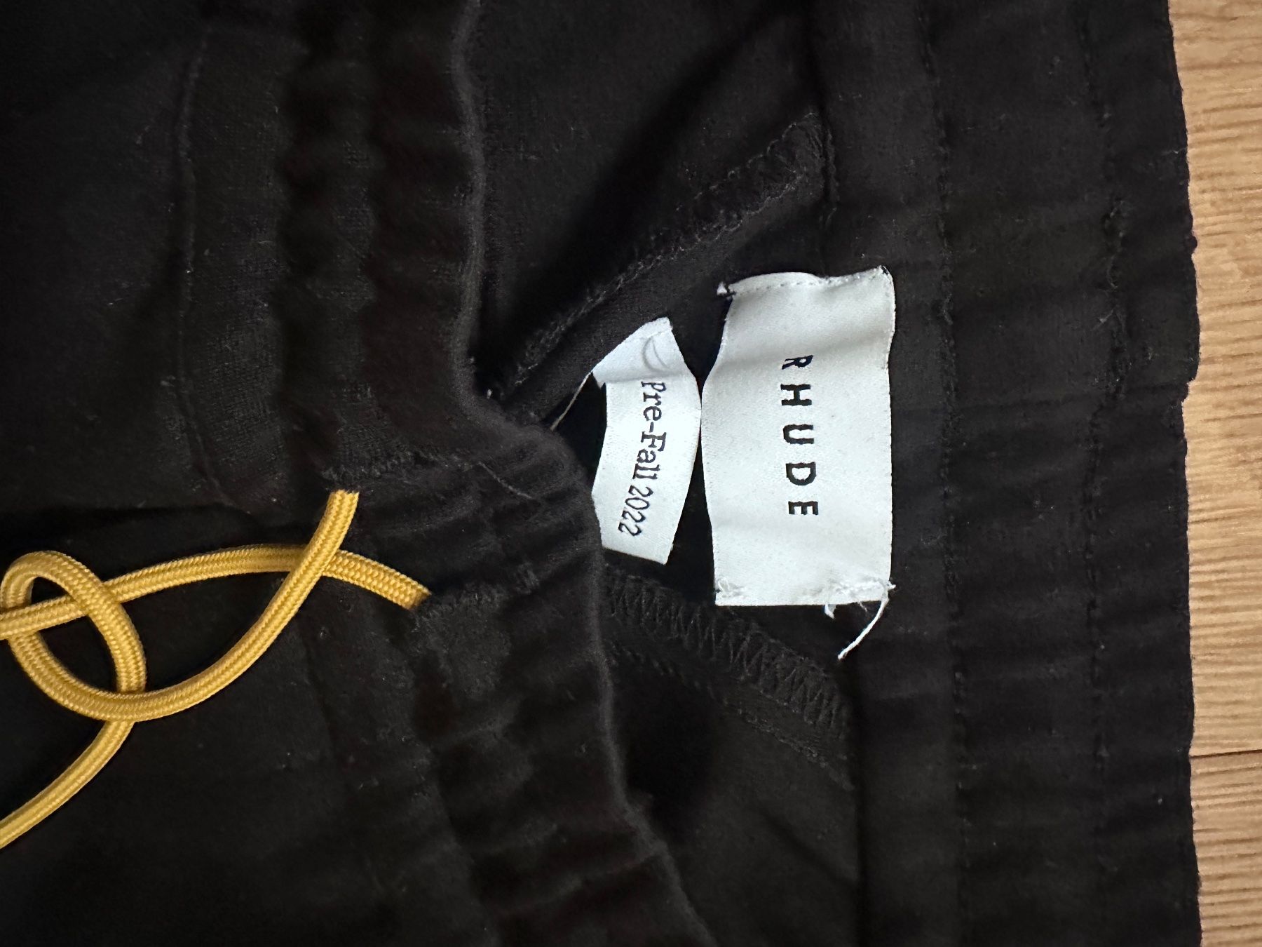 Pantaloni: RHUDE SAN PIETRO PANTS – Usato da Toffen venduto da manimatter 1