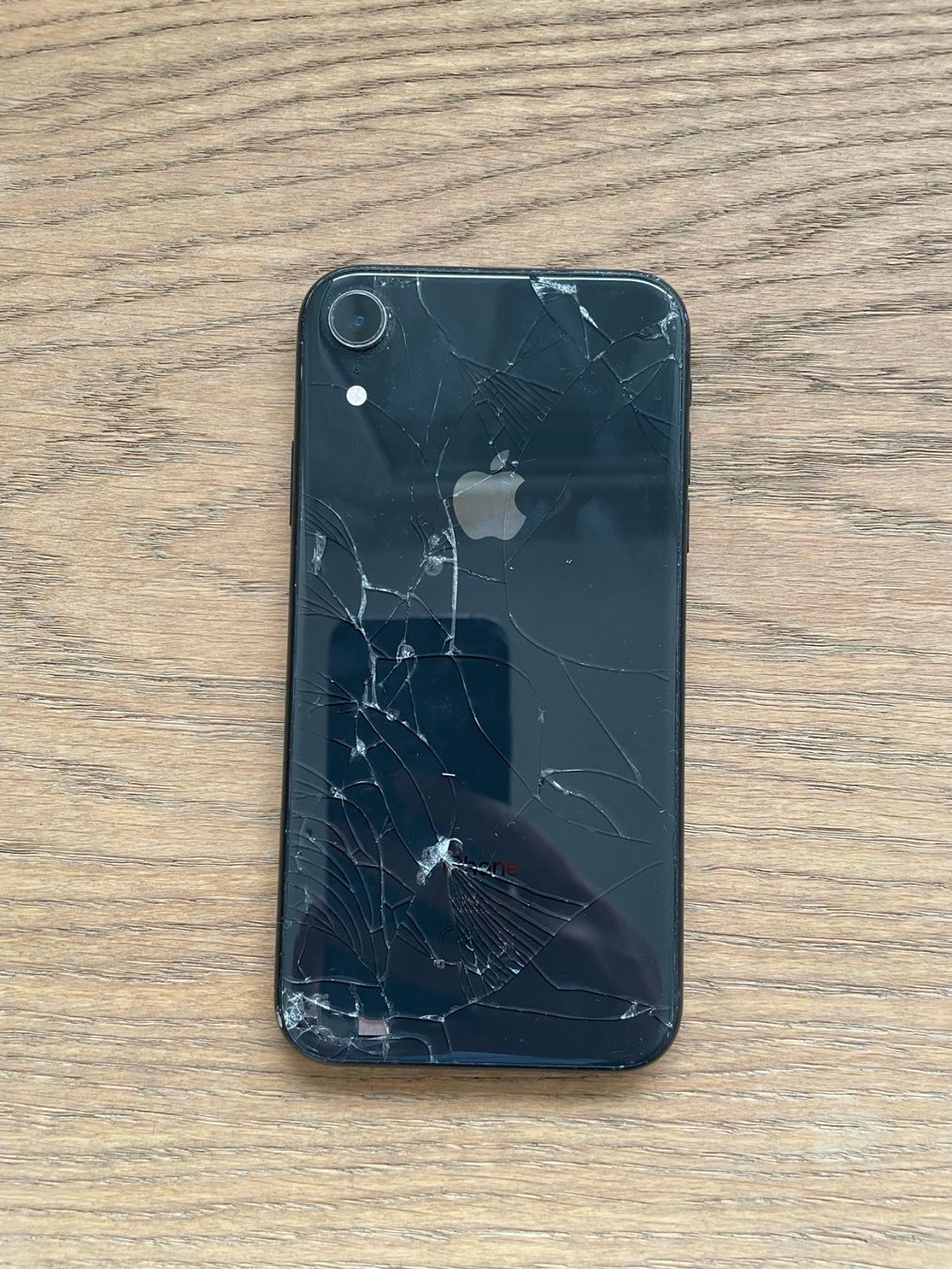 Apple Telefoni cellulari / Smartphones: Verkaufe gebrauchtes iPhone XR ohne Sperre – Usato da Oberengstringen venduto da hcw293 2