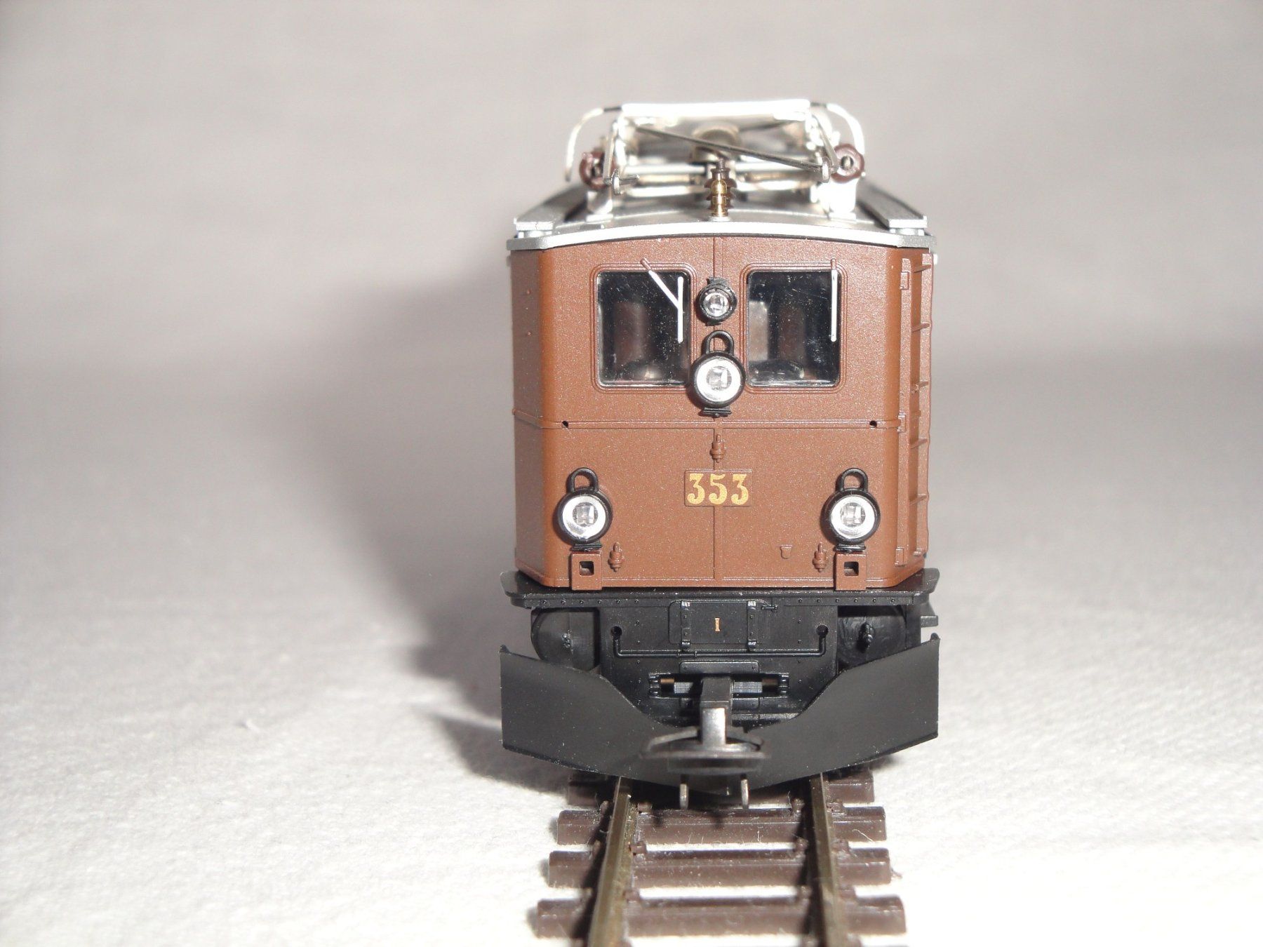 Bemo Modellini di ferrovie: Bemo RhB-Ge 4/6 353 – Nuovo e nell'imballaggio originale da Wolfwil venduto da heinzs3575 5