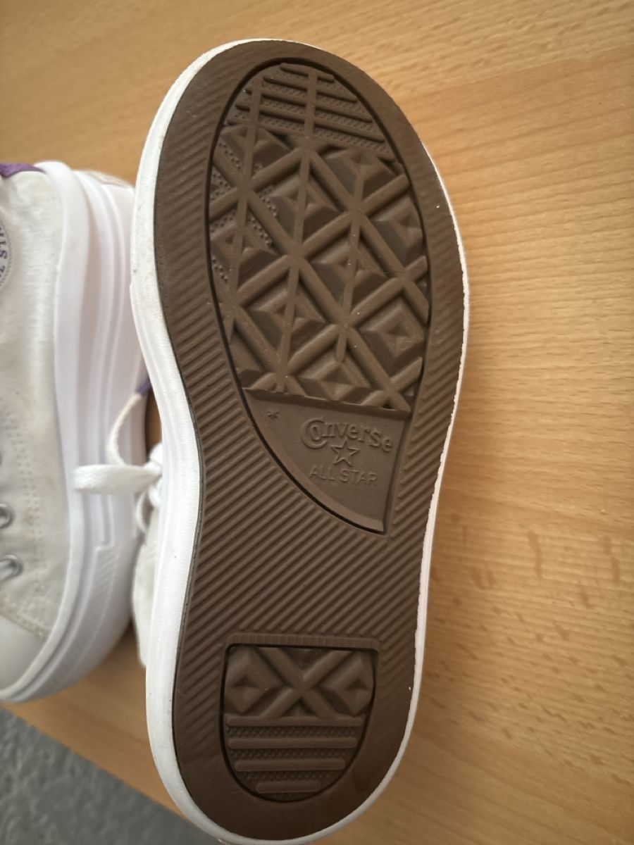 Converse Scarpe per ragazzi: Converse blanche taille 32 – Usato da La Chaux-de-Fonds venduto da tuoro25 2